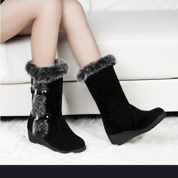 unbranded Shoes - Black faux fur slip-on boots 9.5